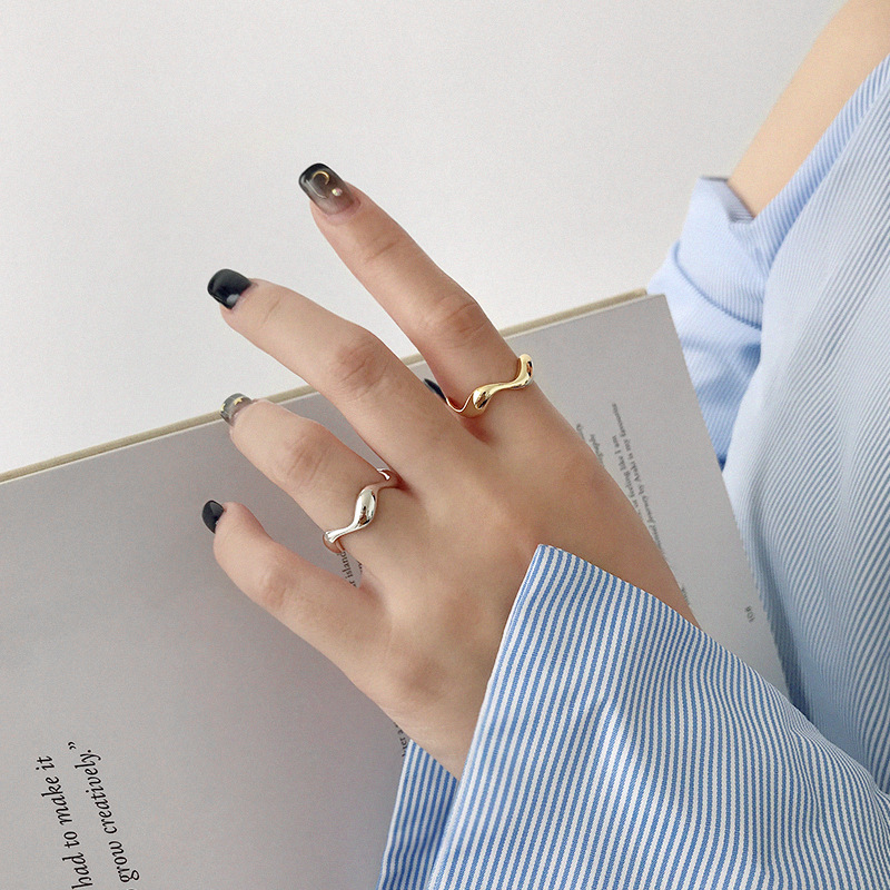 Minimalist Irregular Wavy Glossy Ring - Image 7