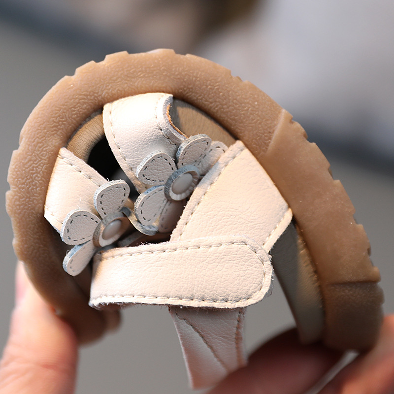 Flower Soft-Soled Kids Beach Shoes - Image 4