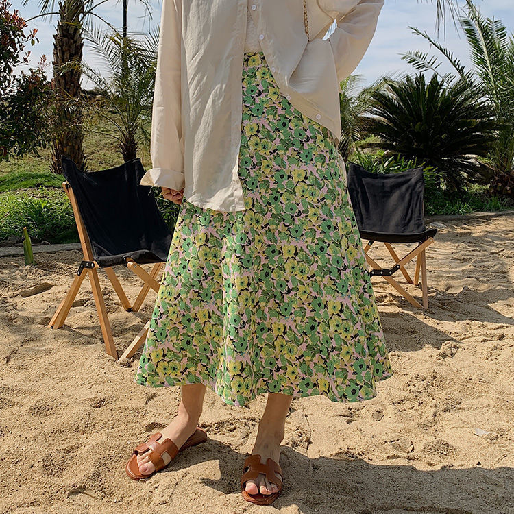 Mid-length High Waist Floral Skirt - Image 3