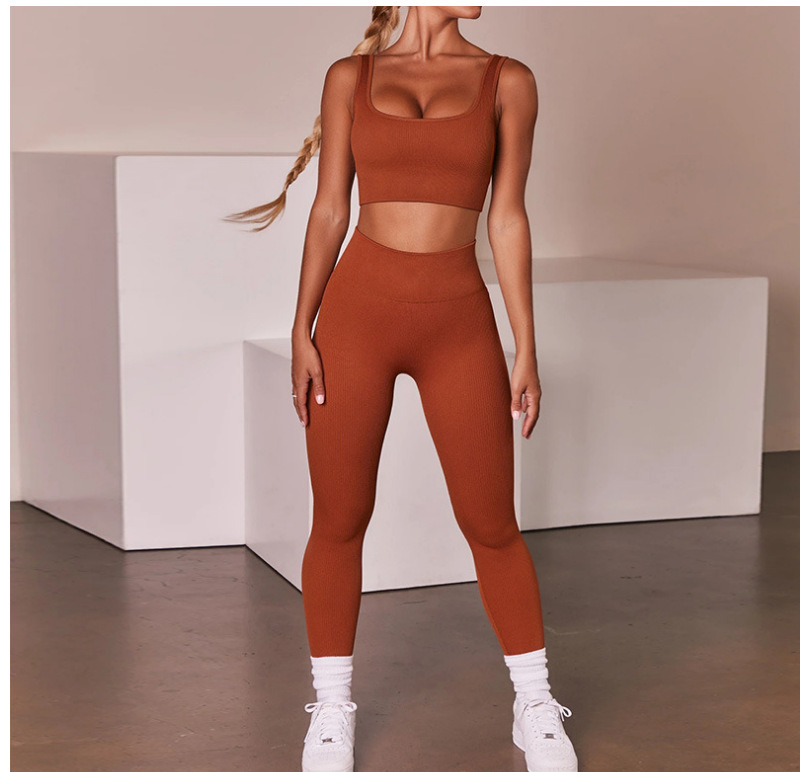 Seamless Yoga Suit - Image 6