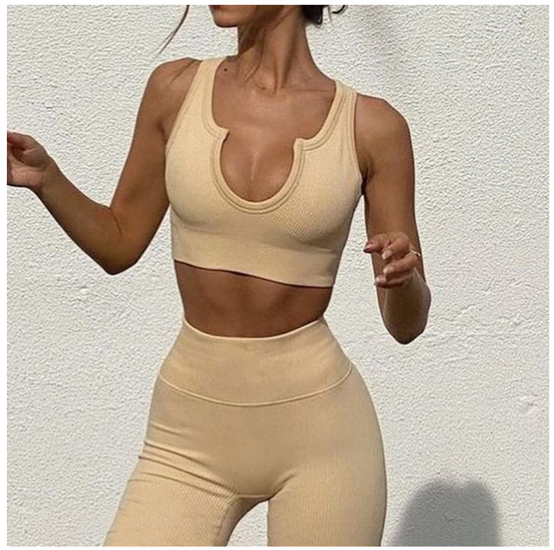 Seamless Yoga Suit - Image 4