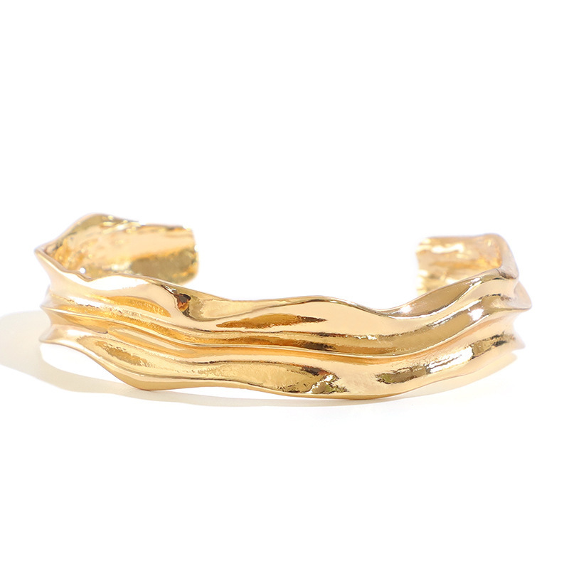 Pleated Texture Opening Bracelet