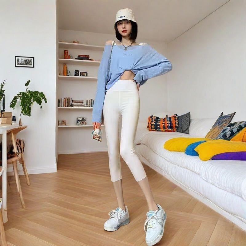 High Waist Cropped Yoga Pants - Image 4
