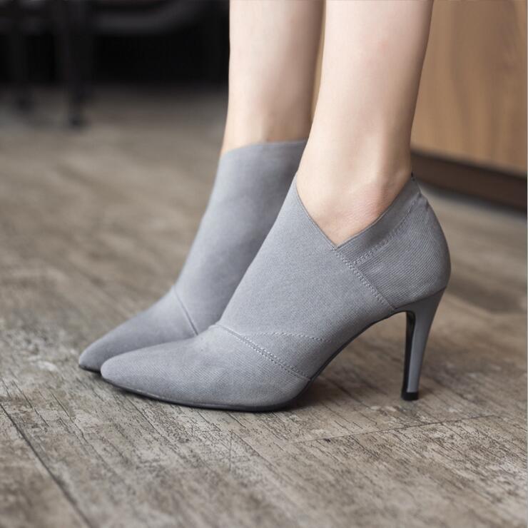 Slip-On Retro High Heel Ankle Boot