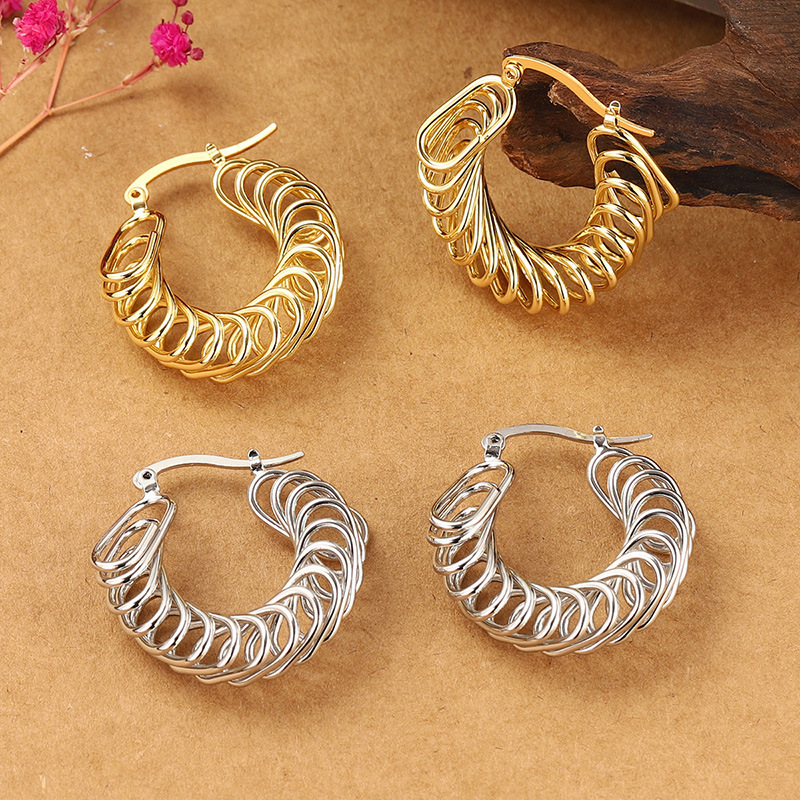 Temperament Clip Earrings - Image 3
