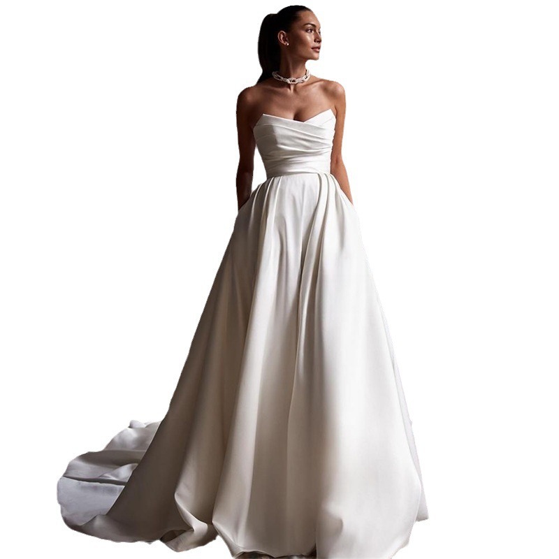 Simple White Satin Tube Top Dress - Image 3
