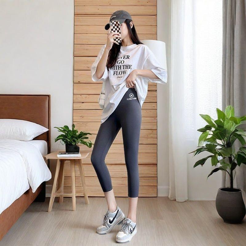 High Waist Cropped Yoga Pants - Image 2