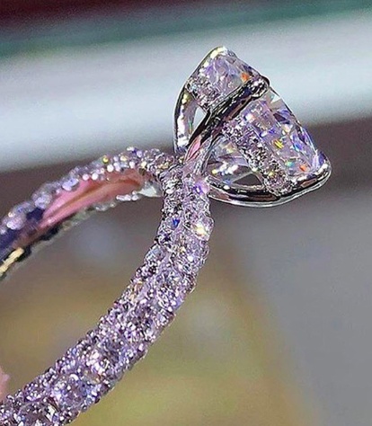 Elegant Crystal Rhinestones Ring - Image 5