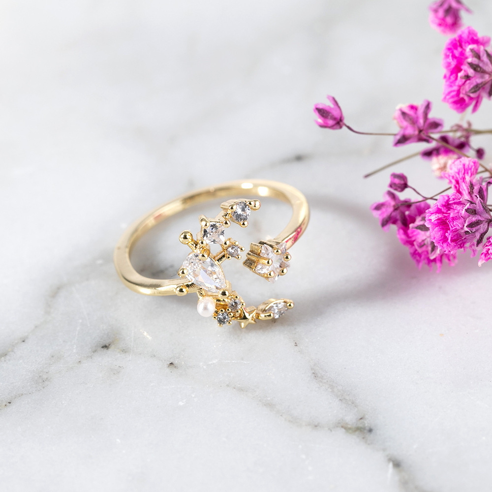 Simple Zircon Meniscus Star Ring - Image 4