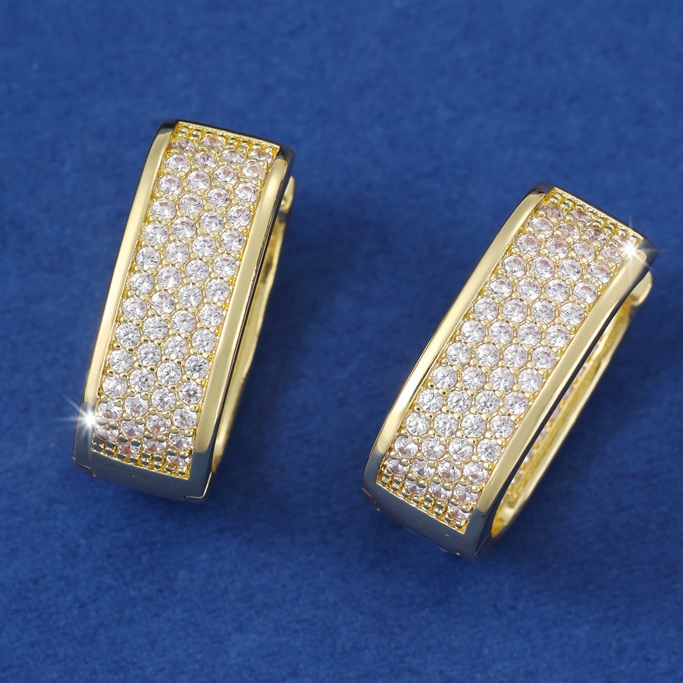 Micro-inlaid Diamond Shiny Square Earrings - Image 4