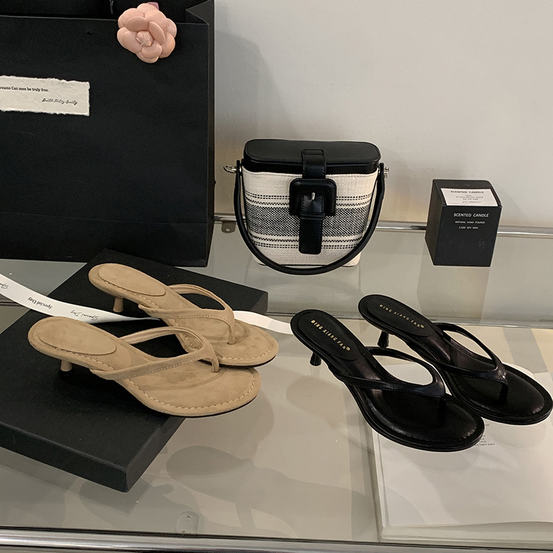 Flip-Flops Fashionable Slippers