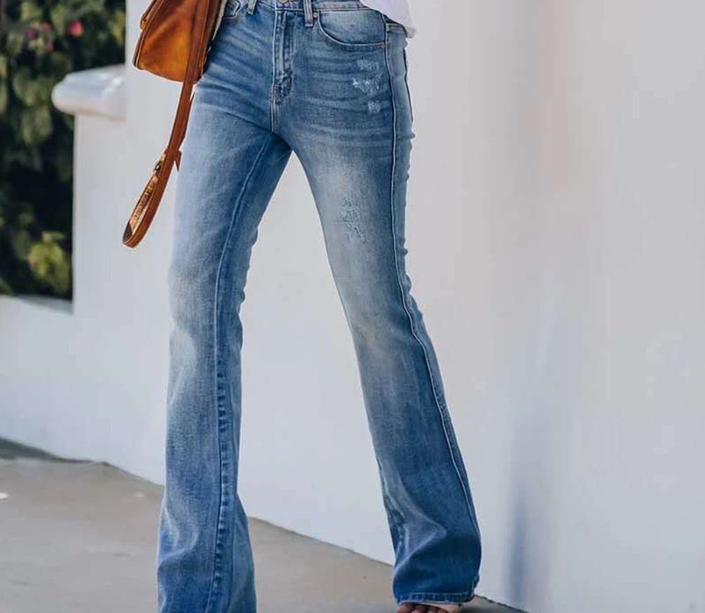 High-Rise Stretch Bootcut Jeans - Image 2