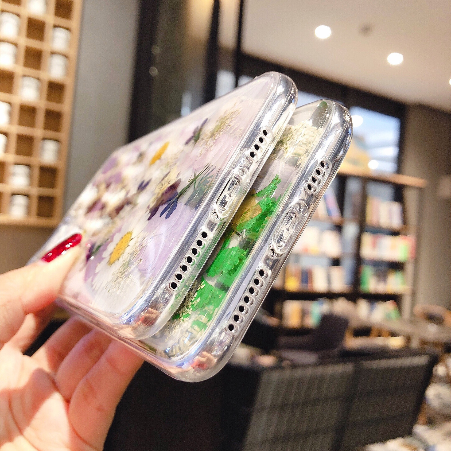 Preserved Flower Epoxy Phone Case - Image 5
