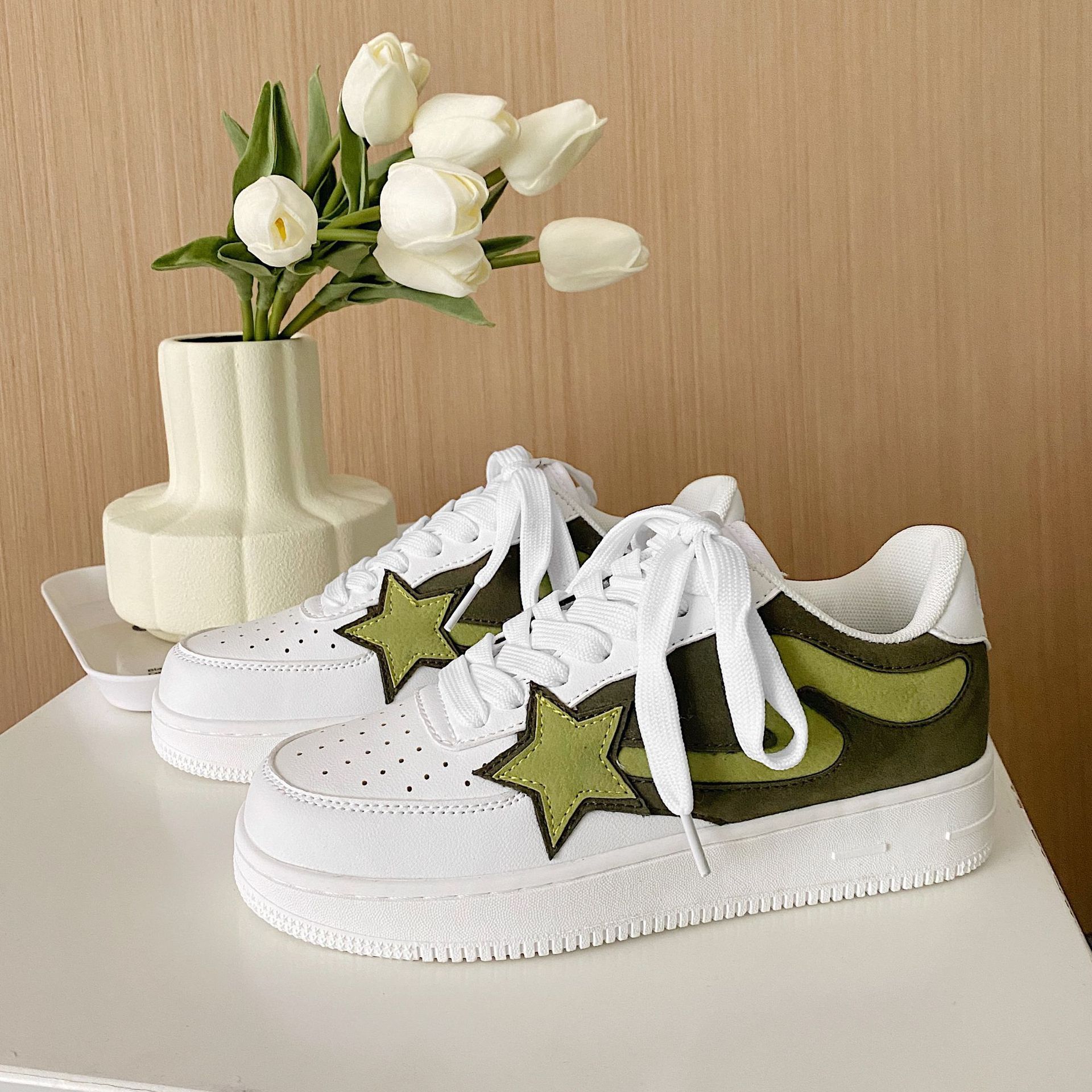 Retro Low-top Breathable Sports And Casual Shoes - Image 2