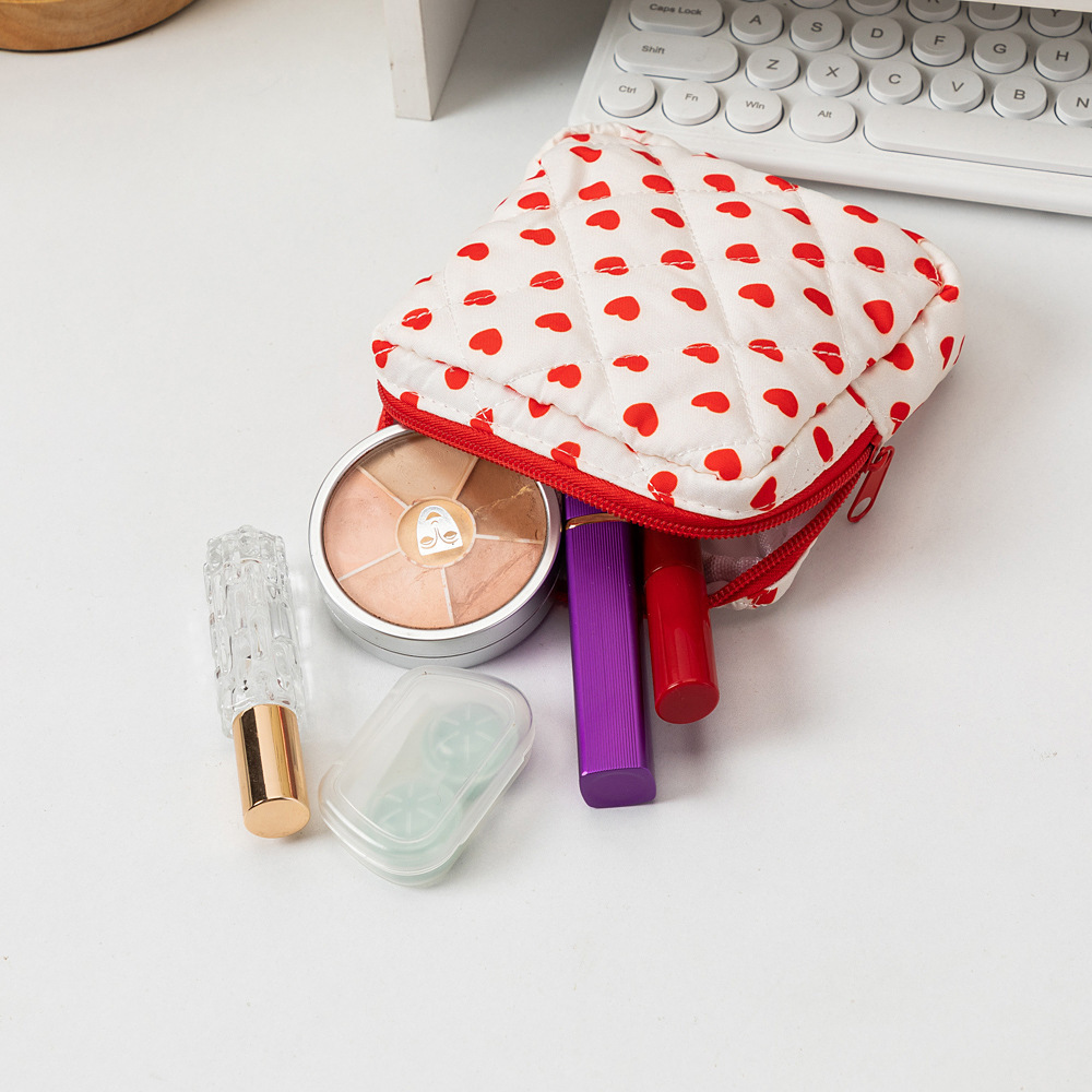 Love Toiletry Traveling Cosmetic Bag - Image 9