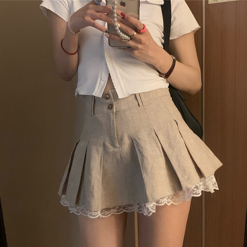 Lace Stitching Small Pleated Skirt