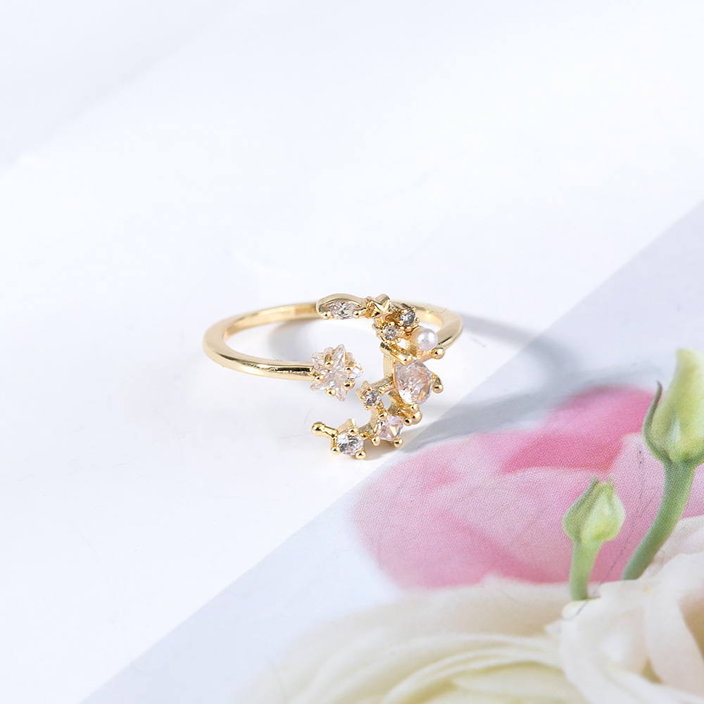 Simple Zircon Meniscus Star Ring - Image 6