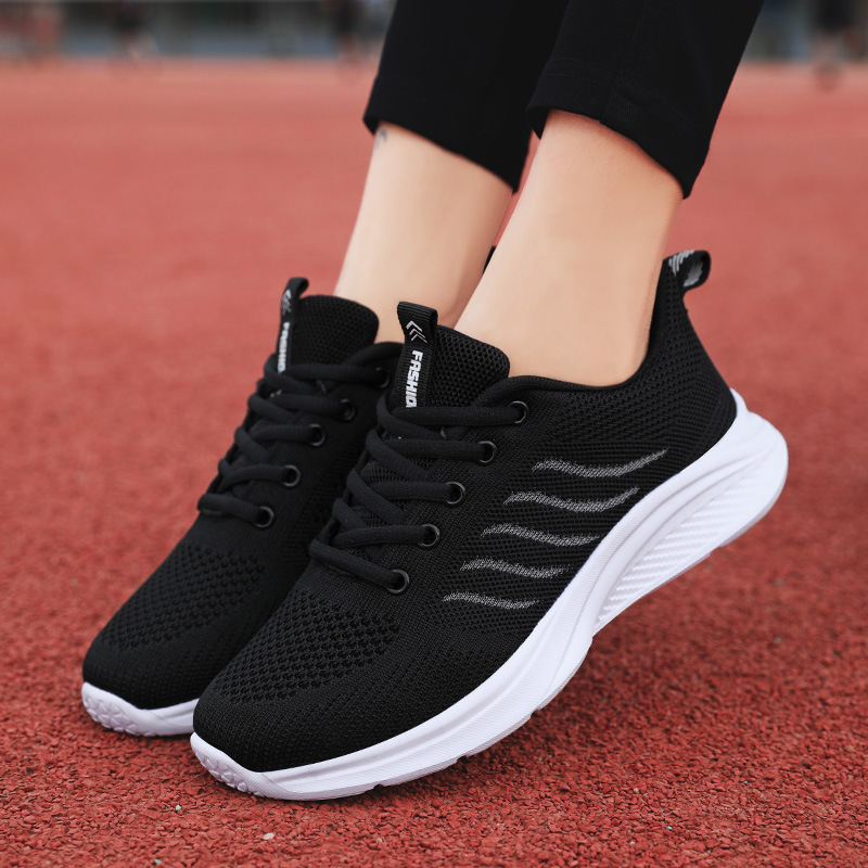 Middle-aged Leisure Mesh Surface Shoes - Image 9