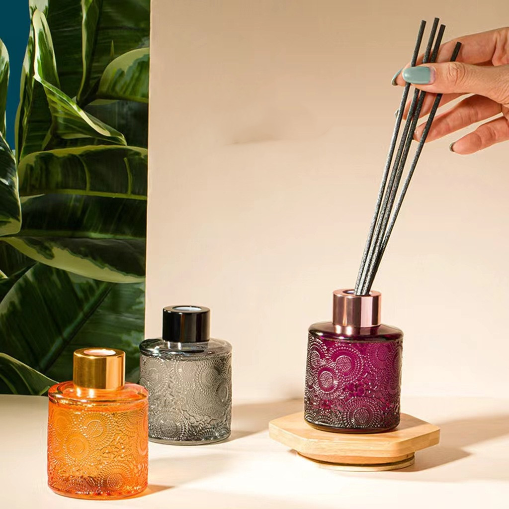 100ml Glass Carved Fragrance Bottle