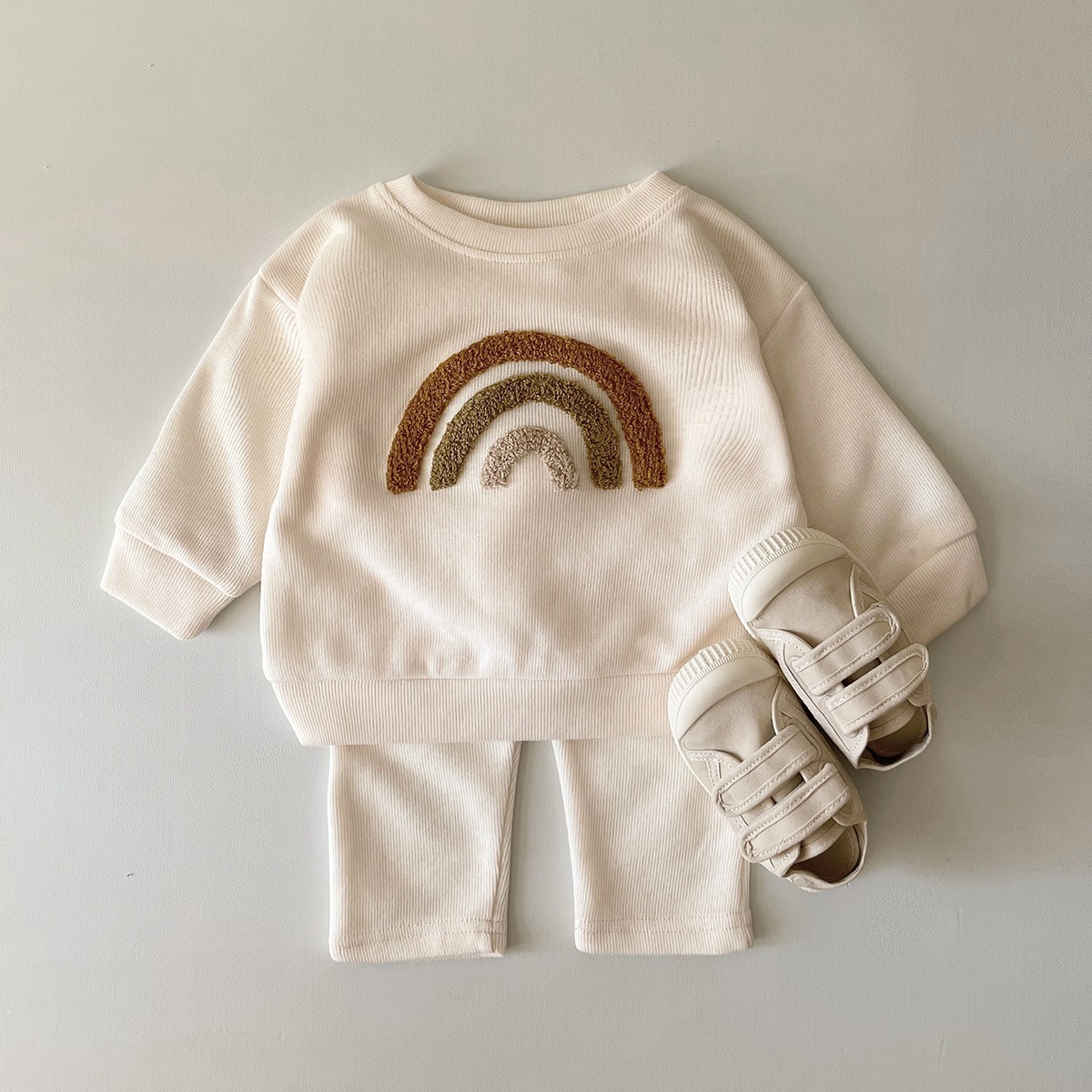 Newborn Alphabet Embroidery Long Sleeve Suit - Image 3