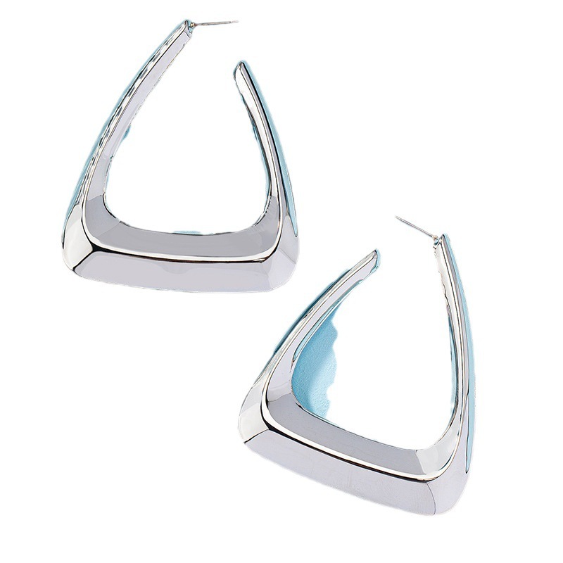 Metal Earrings - Image 5