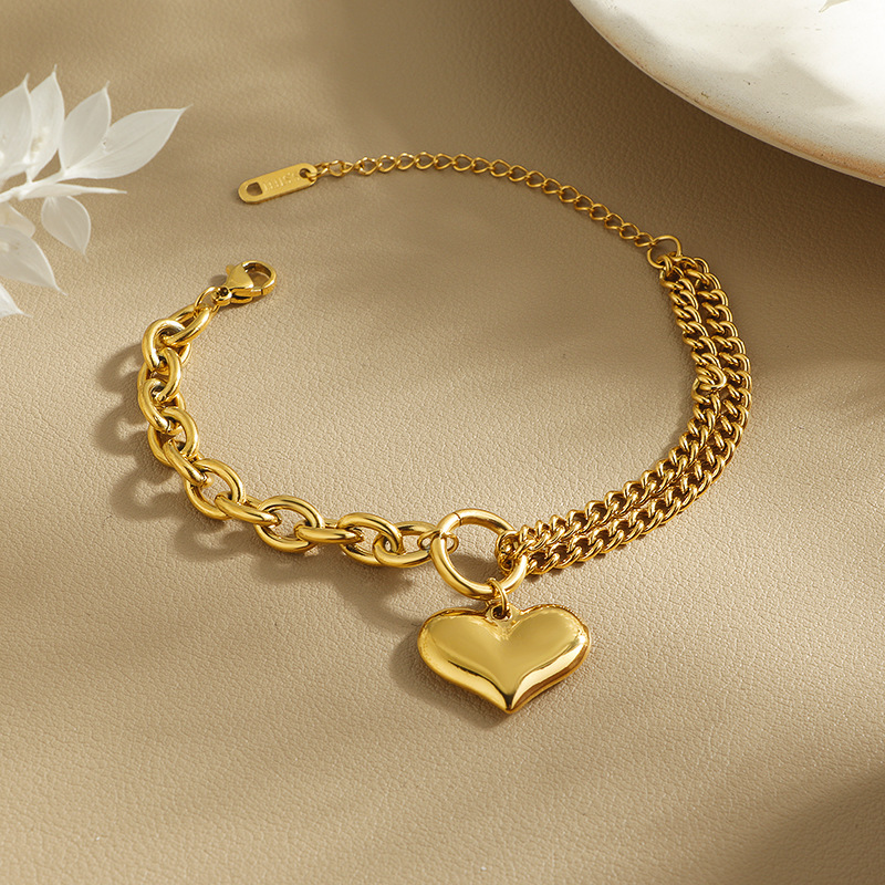 Gold Retro Heart Bracelet - Image 3