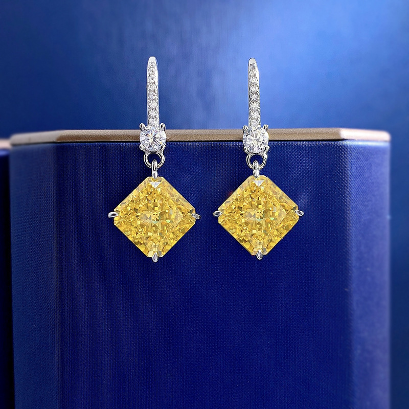 High Carbon White Diamond Earrings