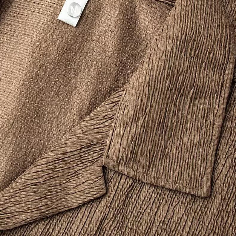 Men's Long Sleeve Cuban Collar Pleated Shirt - Image 10