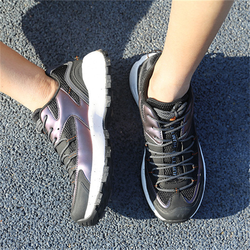 Lightweight Low-top Sports Shoes - Image 3