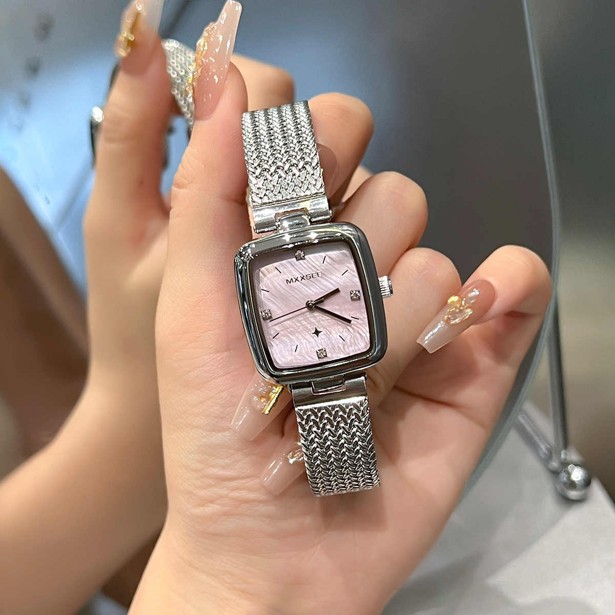 Women's Starry Retro Exquisite Square Watch - Image 3
