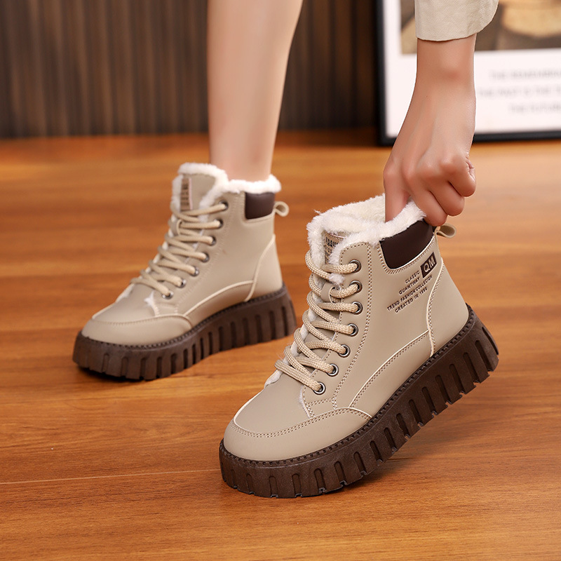 Lace-up Snow Boots