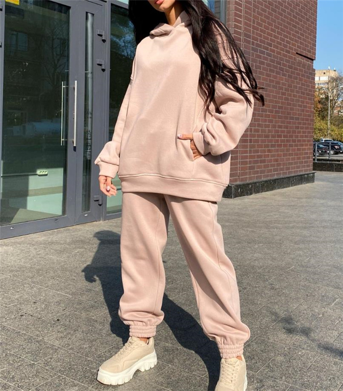 Women's Sportswear Suit - Image 2