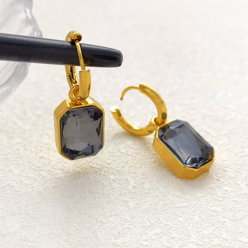 Retro Titanium Steel Earrings - Image 3