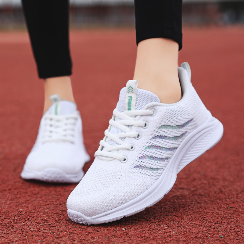 Middle-aged Leisure Mesh Surface Shoes - Image 3