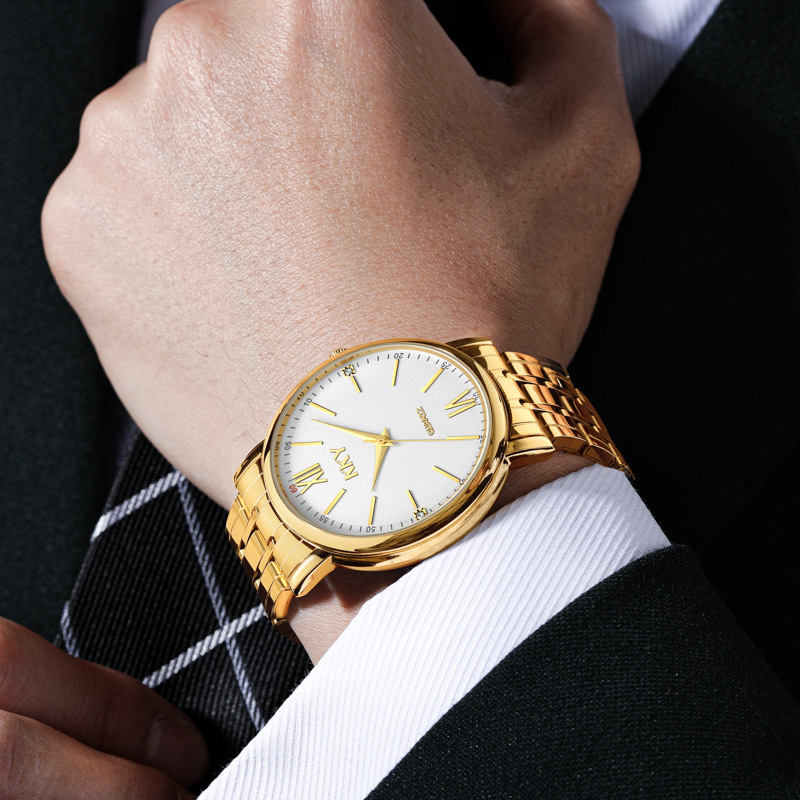 Round Dial Quartz Steel Sapphire Watch