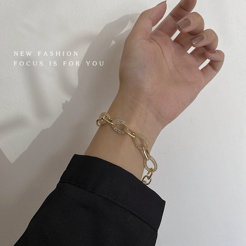 Simple And Exquisite Cuban Chain Bracelet - Image 4