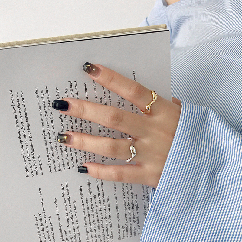 Minimalist Irregular Wavy Glossy Ring - Image 5