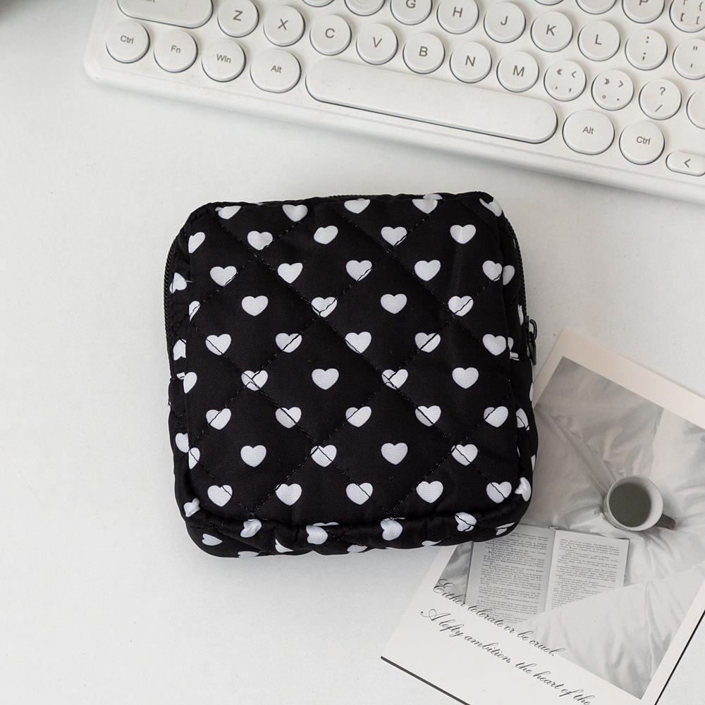 Love Toiletry Traveling Cosmetic Bag - Image 6