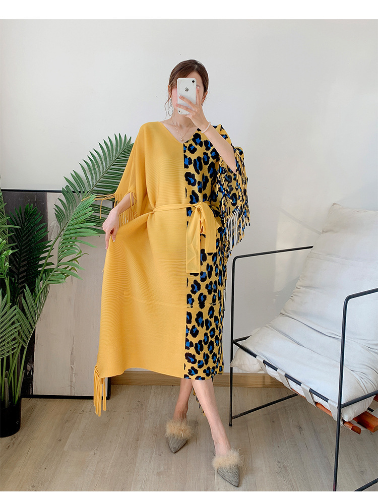 Women's Leopard Print Pleated Color-matching Dress - Image 6