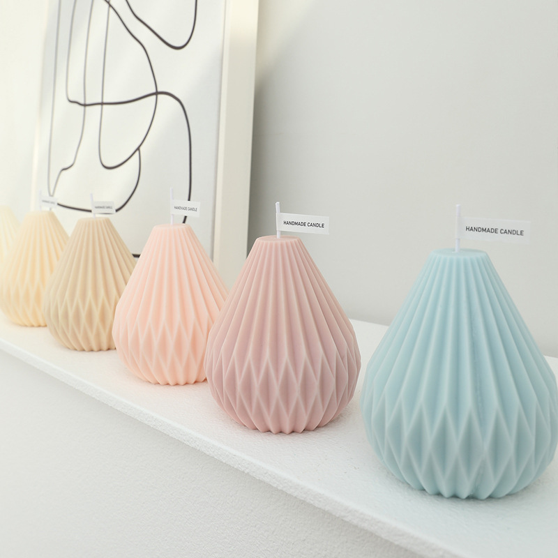 Nordic Geometric Lines Pear Shaped Aroma Candle