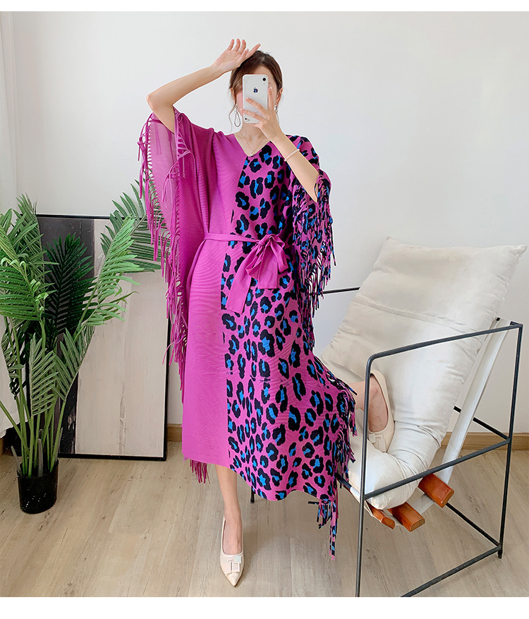 Women's Leopard Print Pleated Color-matching Dress - Image 7