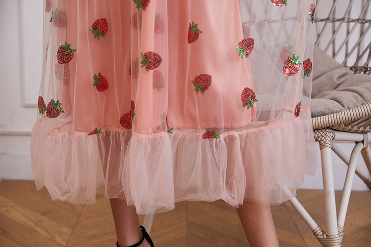 Long-sleeved Sequin Embroidery Dress With Ruffles - Image 4