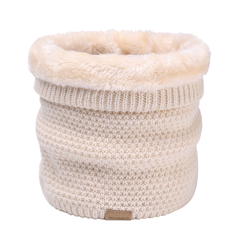Velvet Padded Plain Knitted Scarf - Image 3