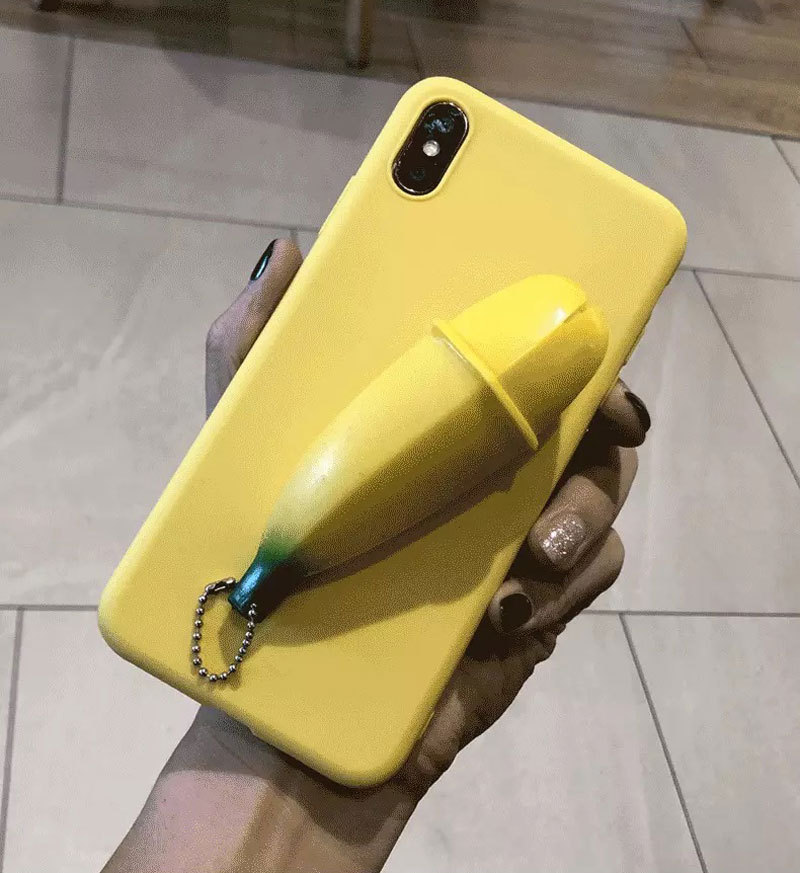 Un Zip Banana Silicone Phone Case - Image 4