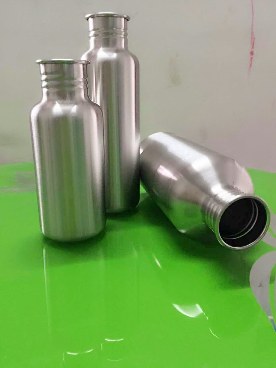 Stainless Steel Insulated Water Bottle - Image 10