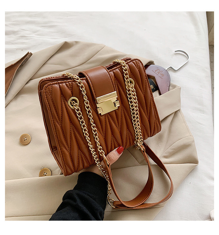Pleated Chain Handbag - Image 2