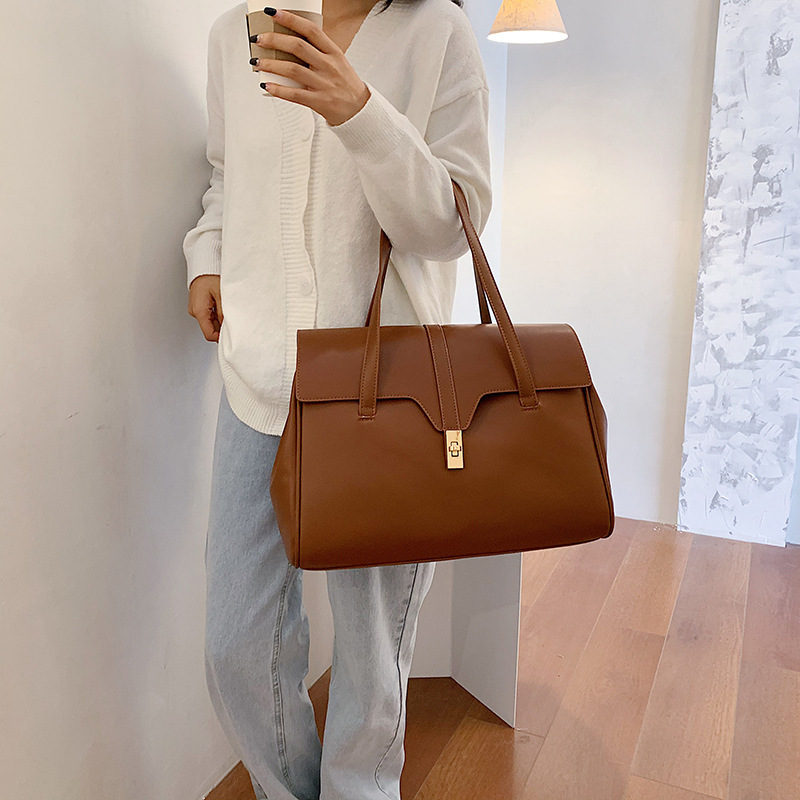 Large Capacity Handbag - Image 3