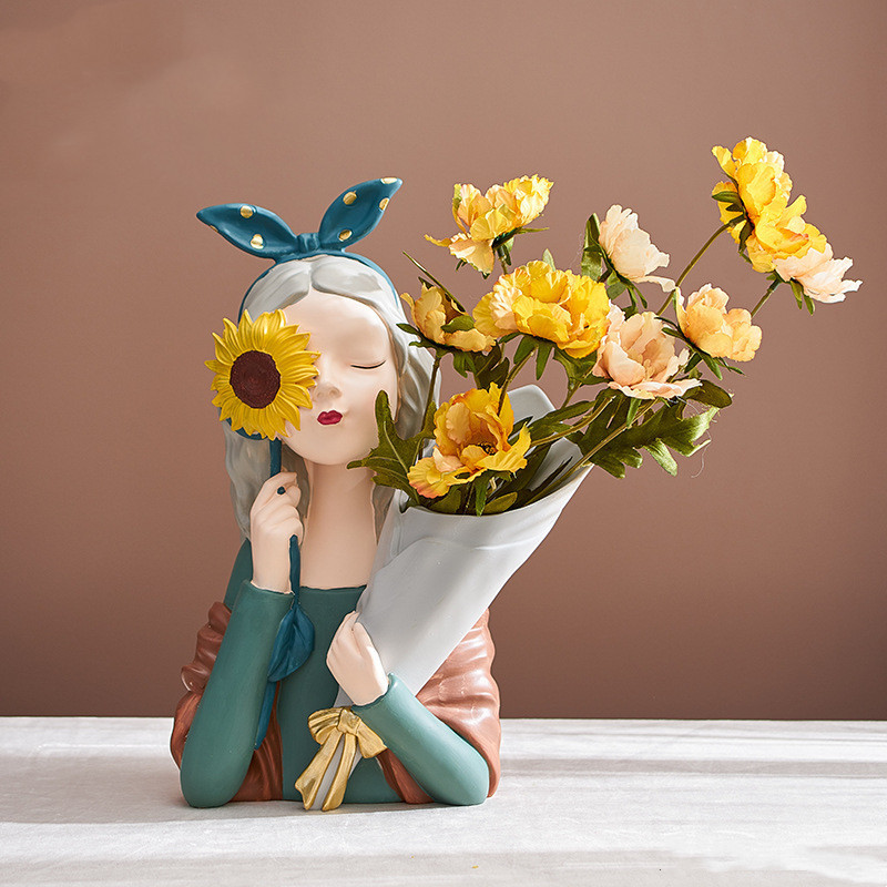 Home Decor Girl Figurine Resin Sculpture - Image 4