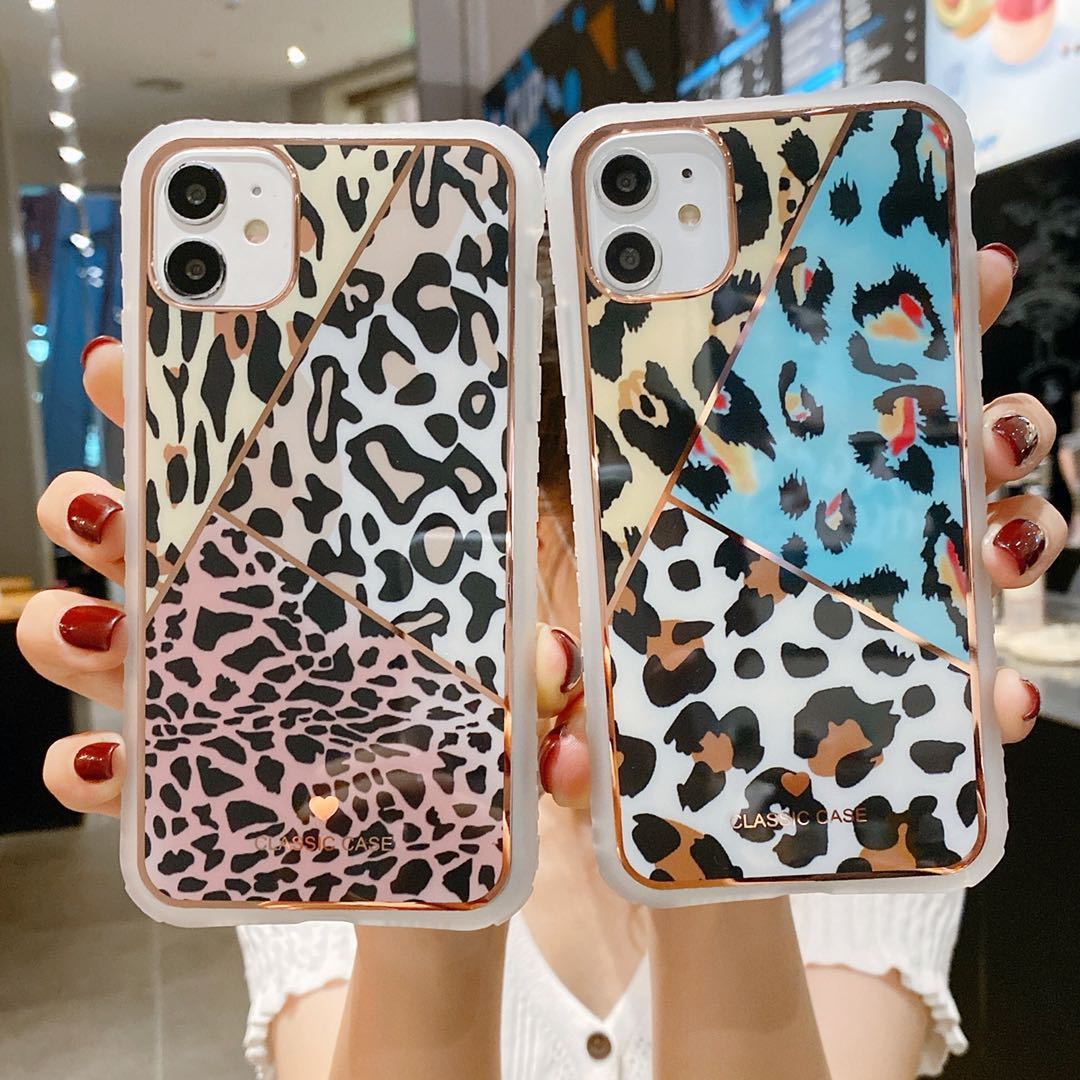Electroplating Love Leopard Print Phone Case - Image 4