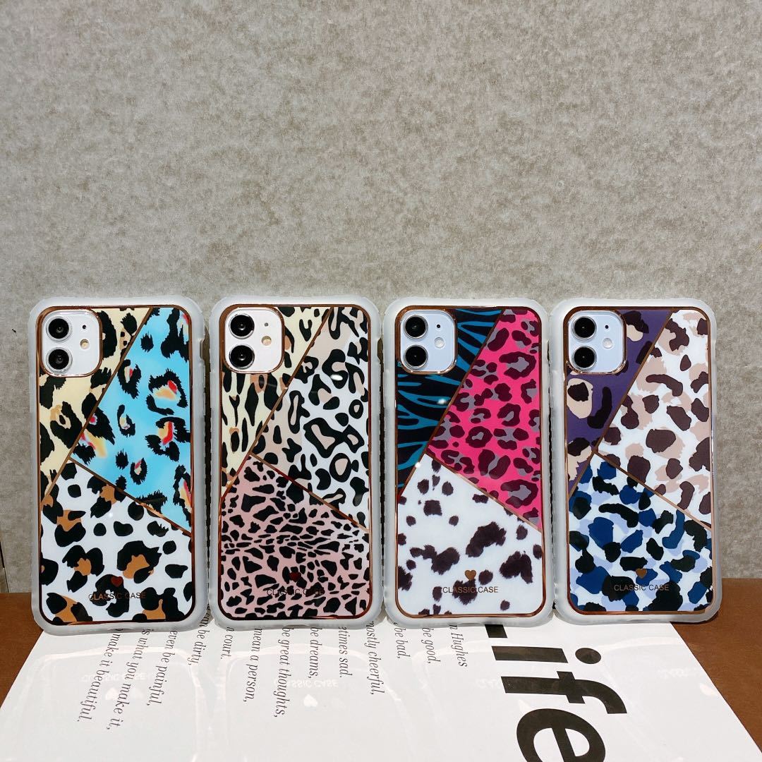 Electroplating Love Leopard Print Phone Case - Image 3